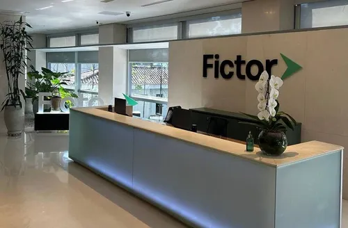 Justiça bloqueia bens da Fictor e pode provocar efeito cascata