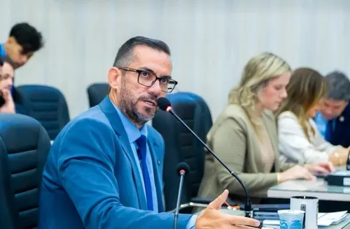Líder do PL na Câmara de Maceió cobra definição de JHC