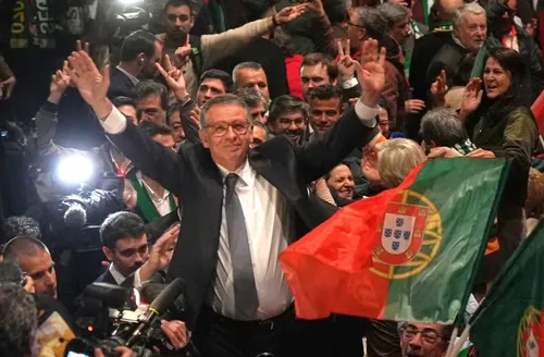 Presidente eleito venceu propondo ‘esquerda moderna’