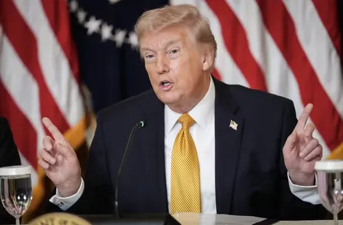 Trump suspende ataques a instalações de energia do Irã por 5 dias