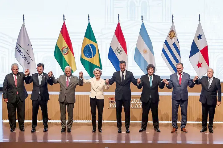 Líderes celebram em Assunção a assinatura de acordo