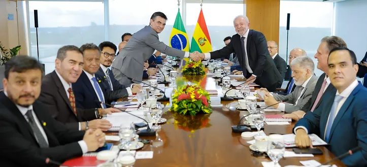 Lula recebeu ontem o novo presidente da Bolívia, Rodrigo Paz