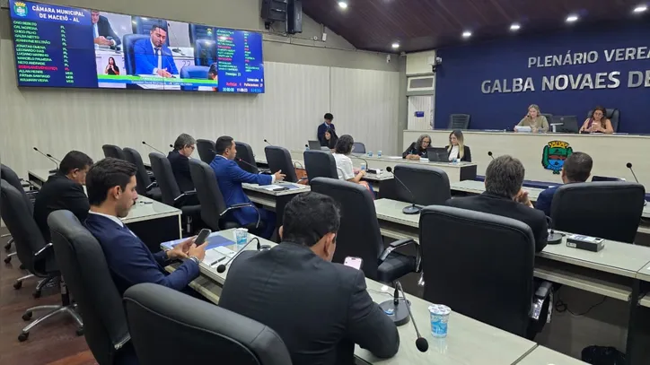 Imagem ilustrativa da imagem Câmara é notificada pelo MPAL sobre transparência na gestão de pessoal