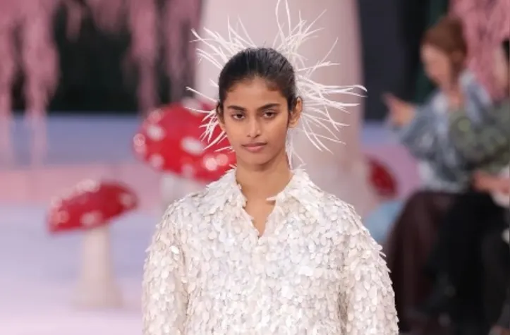 Imagem ilustrativa da imagem Chanel ganha primeira  embaixadora indiana