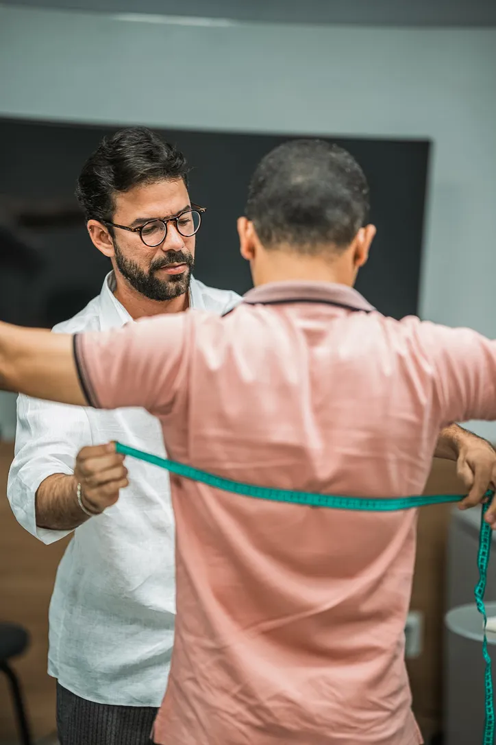 Imagem ilustrativa da imagem Como escolher roupas de qualidade e fazer o guarda-roupa durar mais