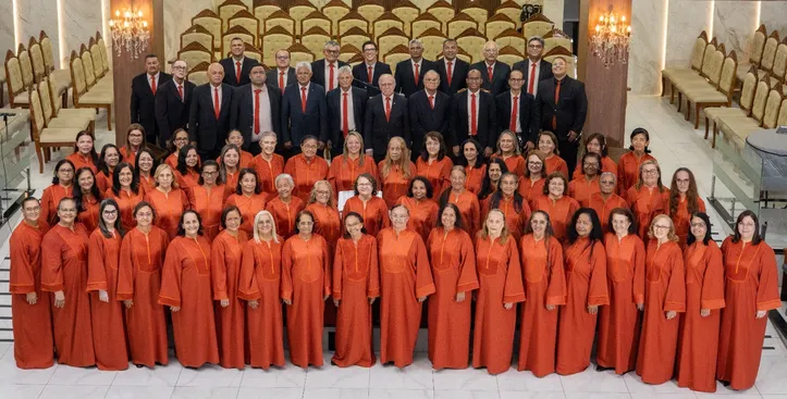 Coral Celeste, um dos mais tradicionais grupos musicais da igreja