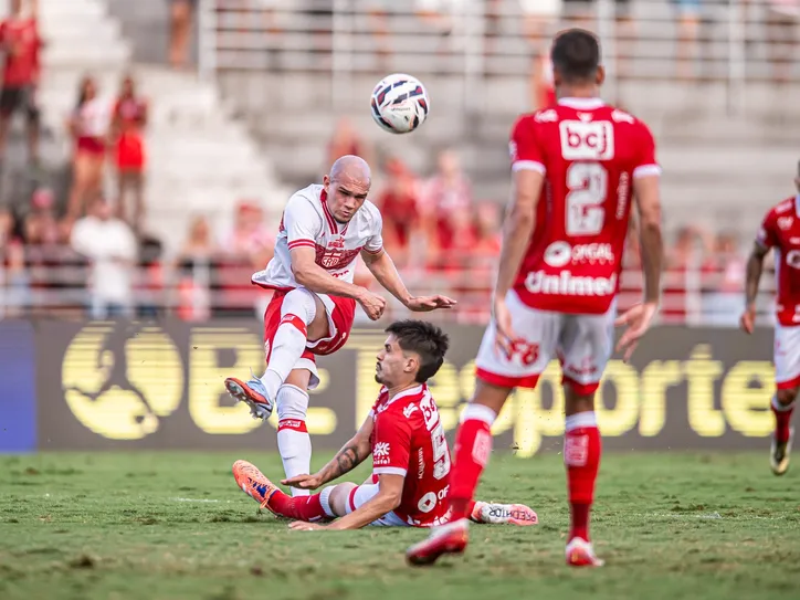 CRB e Vila Nova em duelo pela penúltima rodada da Série B 2025