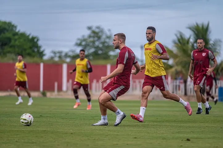 CRB encerra atividades na manhã desta sexta, viaja e se concentra