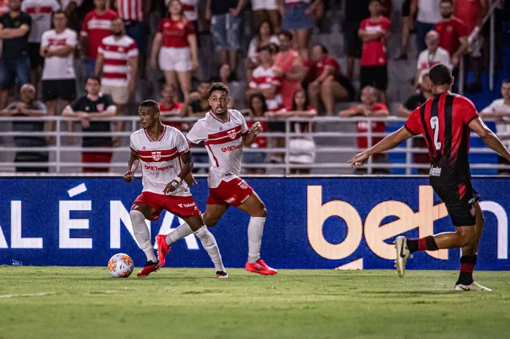 CRB e Vitória empataram pela Copa do Nordeste no ano passado