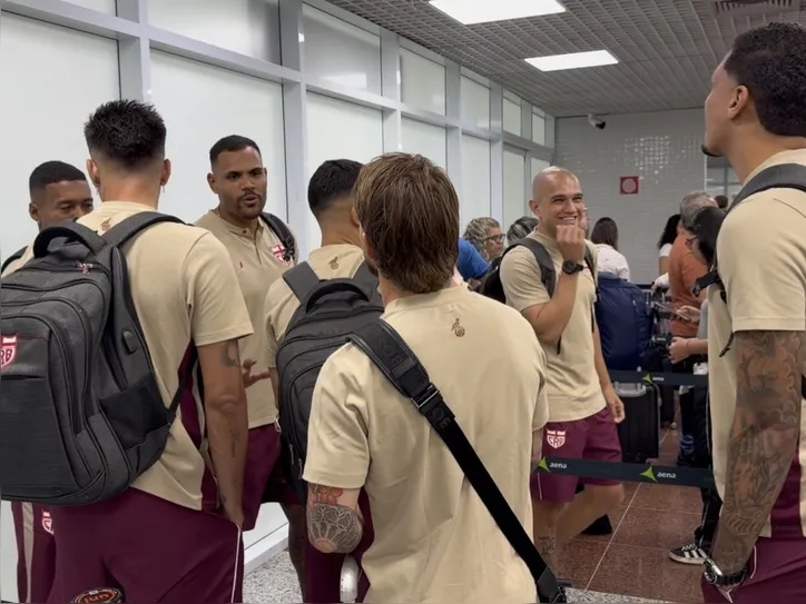 Delegação do CRB viajou para Goiânia para a estreia na Série B