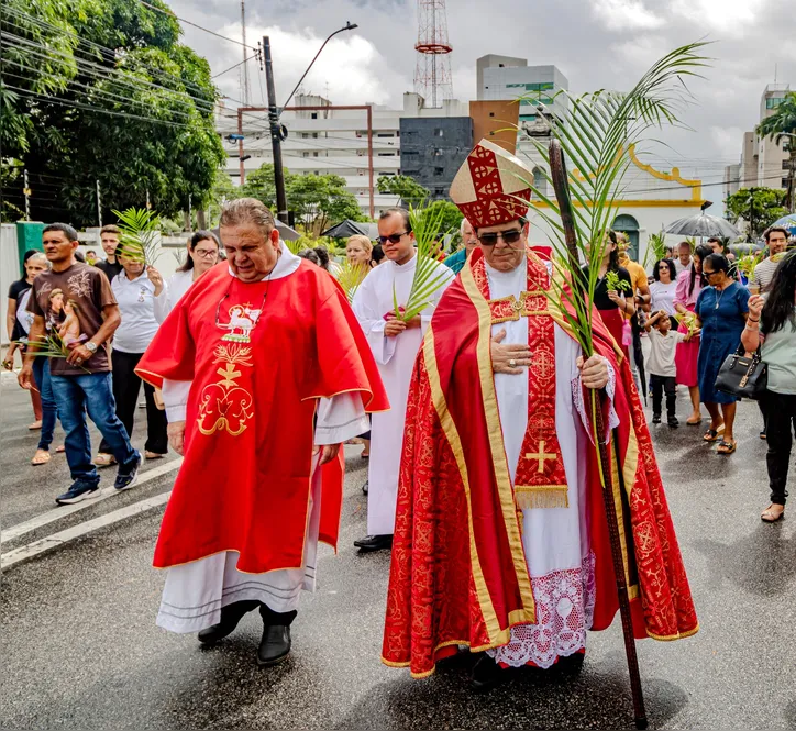Imagem ilustrativa da imagem De Domingo de Ramos à Páscoa: Semana Santa mobiliza fiéis em Maceió e no interior