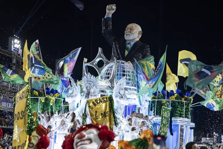 O governo federal se envolveu diretamente com o desfile