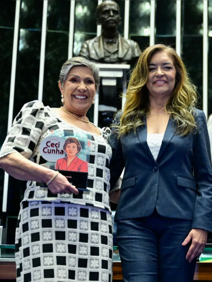 Imagem ilustrativa da imagem Ex-prefeita Célia Rocha é homenageada no Senado com a Comenda Ceci Cunha