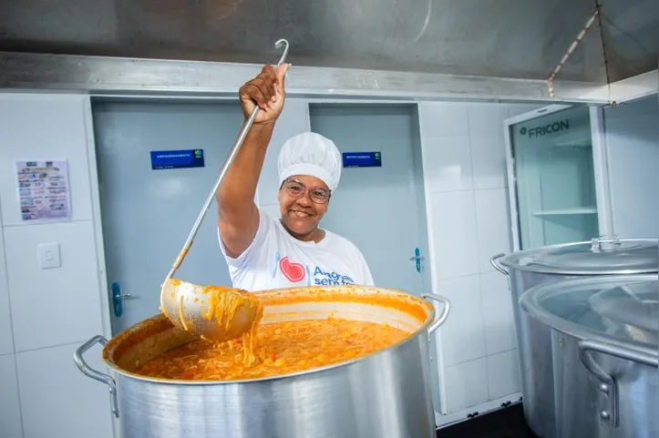 O espaço emprega, atualmente, 16 pessoas da comunidade local