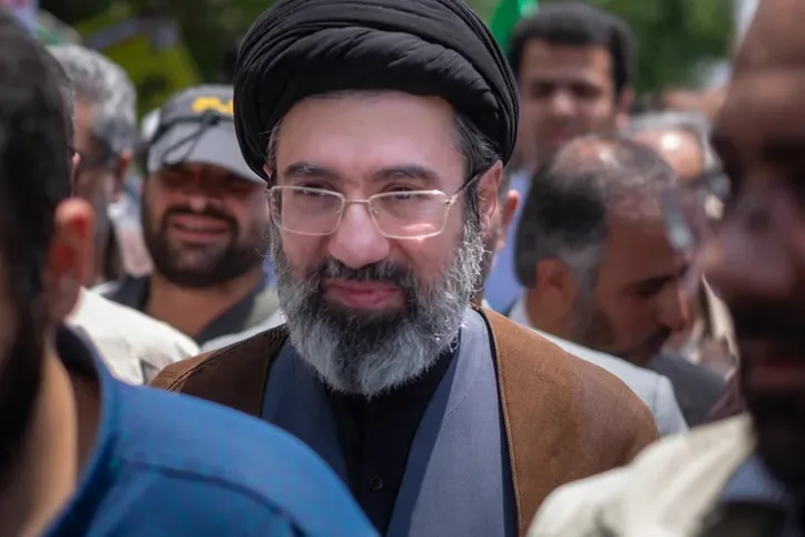 Filho de Ali Khamenei é anunciado como novo líder supremo do Irã