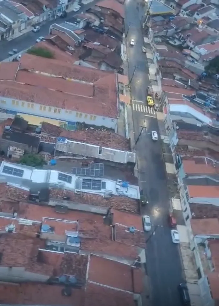 Ação ocorreu em vários bairros da capital e resultou em prisões