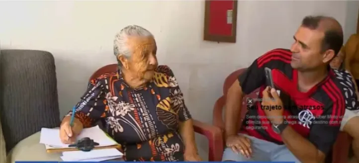 Imagem ilustrativa da imagem Idosa de 92 anos espalha fé e esperança em cartas escritas à mão em Piaçabuçu