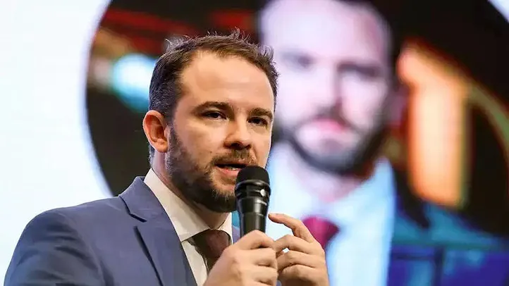 Dario Durigan assume a Fazenda no lugar de Fernando Haddad