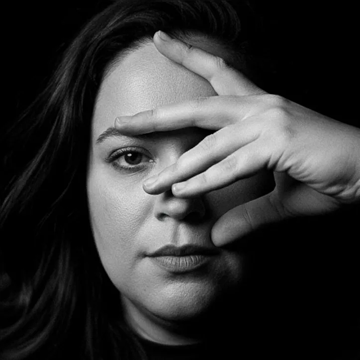 Fotografia, dança, cinema e literatura: em comum, as experiências femininas que atravessam linguagens artísticas