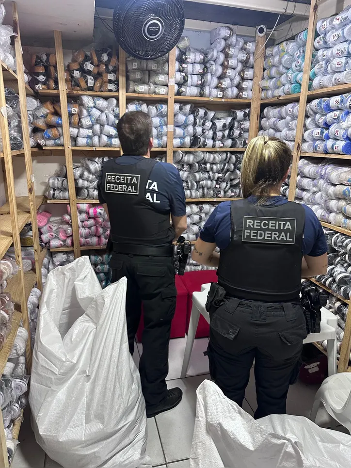 Mercadorias foram apreendidas durante fiscalização