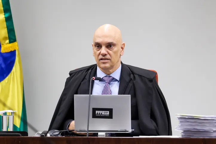 Moraes determinou medidas cautelares contra servidores suspeitos