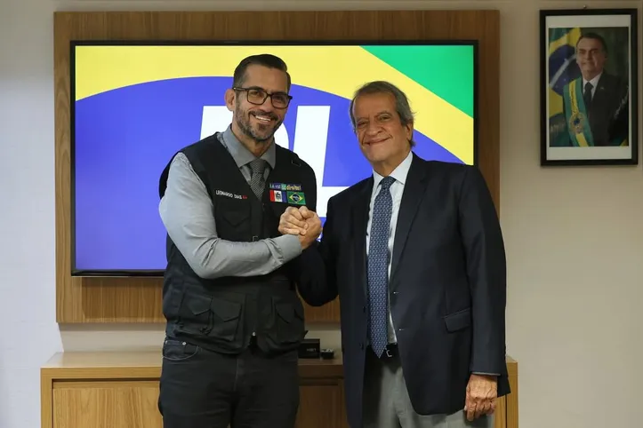 Leonardo Dias se encontrou com Costa Neto, líder nacional do PL