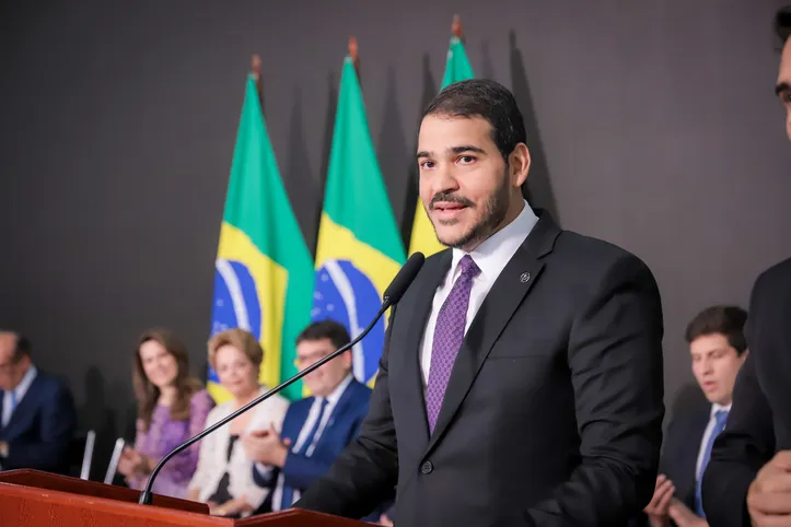 Presidente envia ao Senado indicação de Messias ao STF