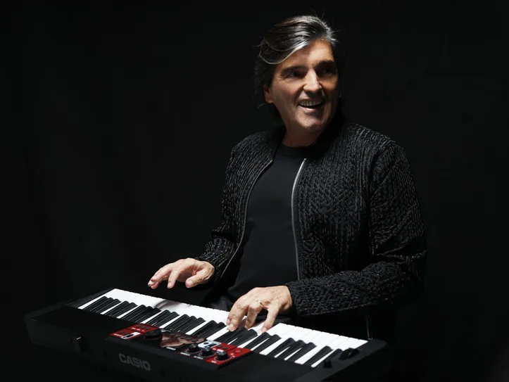 Nico Rezende faz show em Maceió pelo projeto Seus & Meia