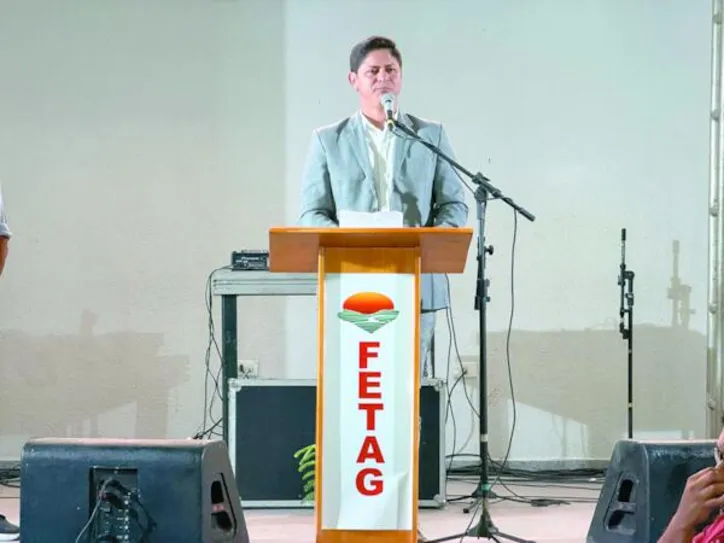 Natural de Piranhas, no Alto Sertão alagoano, Robério Oliveira chega à presidência representando um marco na história da Federação