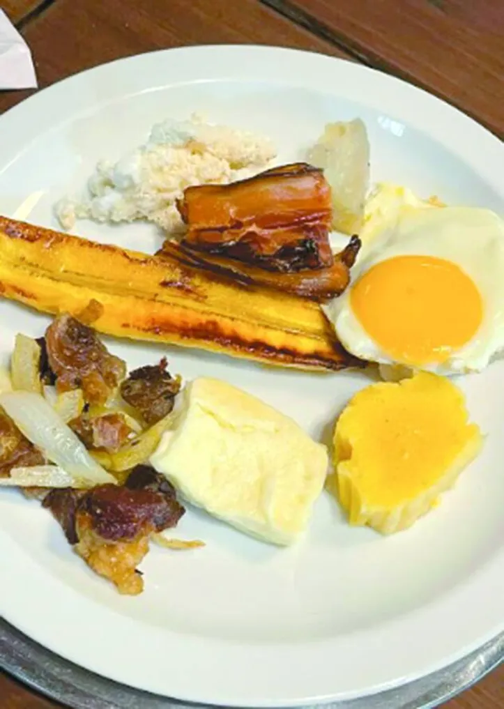 Imagem ilustrativa da imagem Sá Menina, agora com café da manhã aos domingos