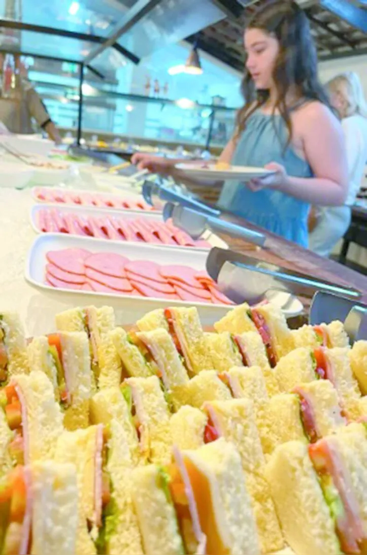 Imagem ilustrativa da imagem Sá Menina, agora com café da manhã aos domingos