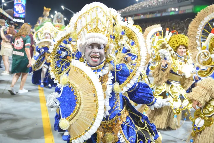 Imagem ilustrativa da imagem SP: Mocidade Alegre é campeã e supera Gaviões da Fiel por 0,1 ponto