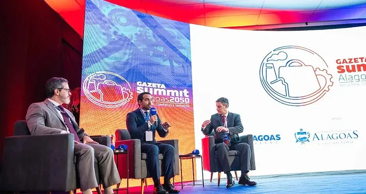 Especialistas debatem no Summit o futuro da economia de AL