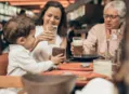 Dia das Mães deve movimentar setor de bares e restaurantes