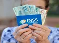 Governo federal acaba com cartão consignado do INSS no novo Desenrola
