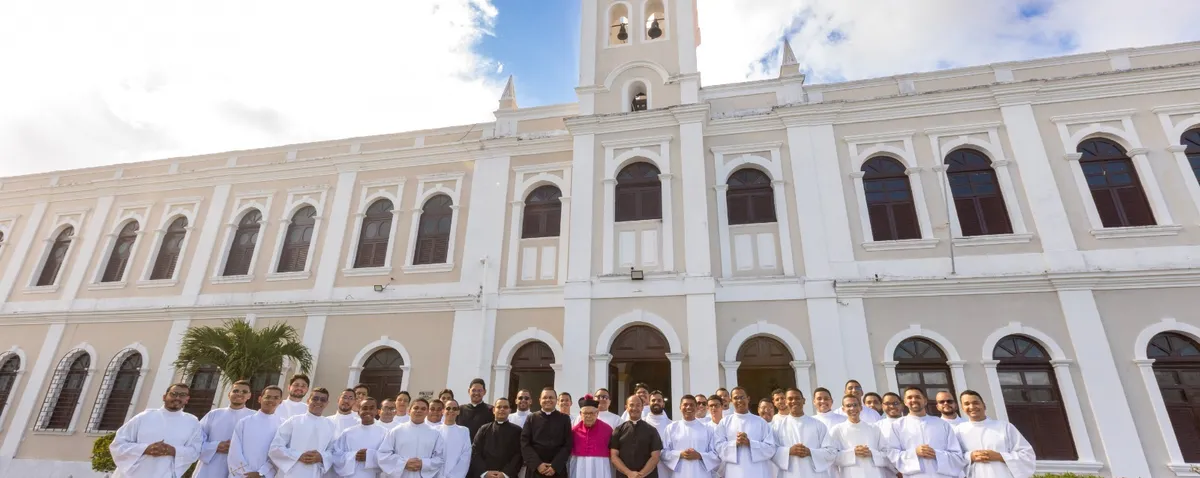 Da catequese ao altar: jovens trilham caminho para sacerdócio em Alagoas