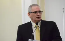 Pastor João Luiz assume vaga na Câmara de Maceió