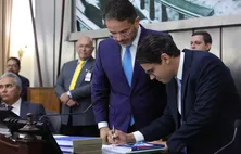 Por unanimidade, ALE elege Gilvan Barros Filho como 1º vice-presidente