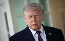 Trump indica que seguirá com guerra sem aval do Congresso