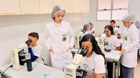 Cesmac recebe estudantes da ‘Rede Alagoana Faça Ciência na Escola’