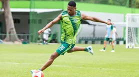 CSA anuncia atacante e regulariza reforços