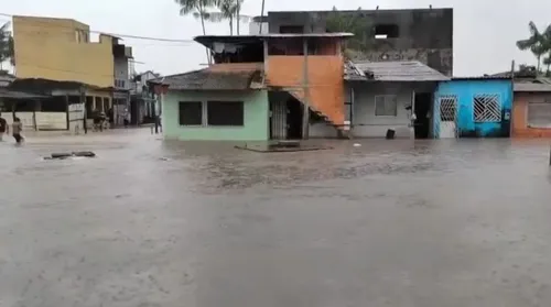 Belém decreta estado de emergência após 28 horas de chuvas - Imagem