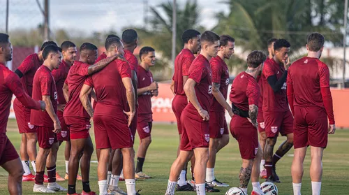 Com lateral suspenso, Barroca muda CRB contra a Ponte Preta - Imagem