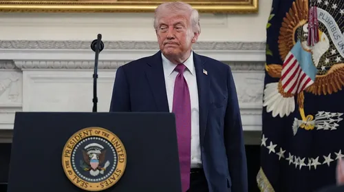 EUA orientam americanos a deixar o Irã imediatamente - Imagem