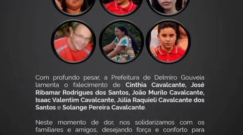 Família morta em acidente é sepultada em Itapecerica da Serra, em São Paulo - Imagem