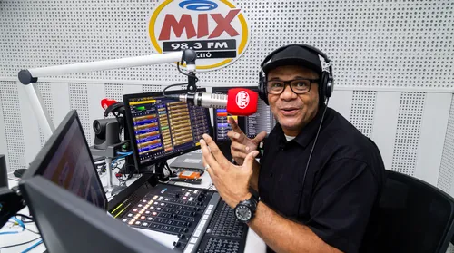 Mix celebra três anos de liderança, jornalismo e entretenimento - Imagem