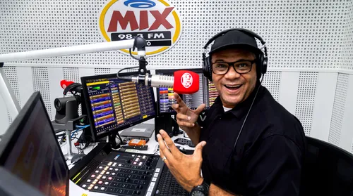 Mix celebra três anos de liderança, jornalismo e entretenimento - Imagem