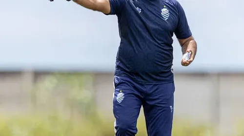Moacir Júnior diz que insatisfeitos não ficam no CSA - Imagem