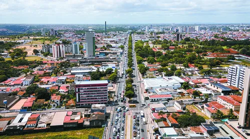 Nome da Avenida Fernandes Lima é questionado por ligação histórica com o Quebra de Xangô - Imagem