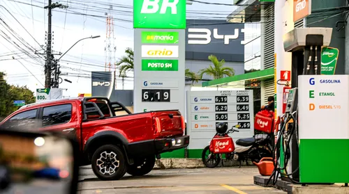 Combustível: oscilação de preço surpreende consumidores de Maceió - Imagem